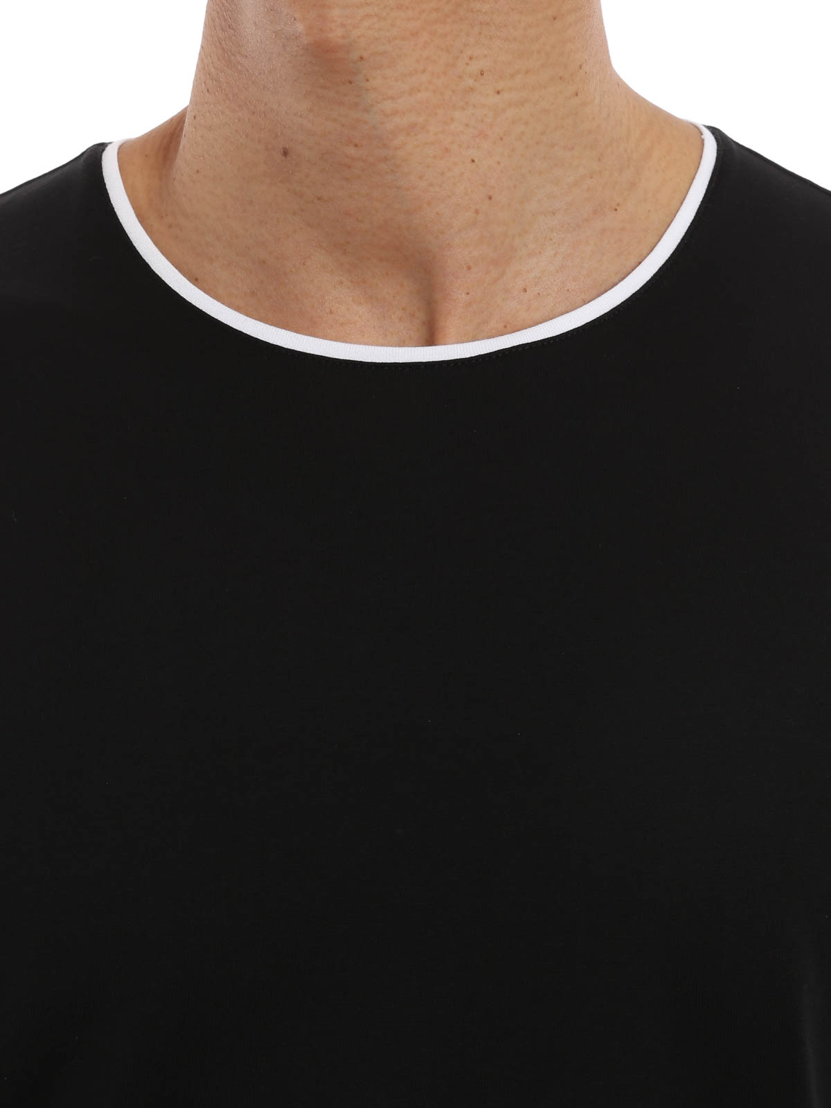 Black Tshirt